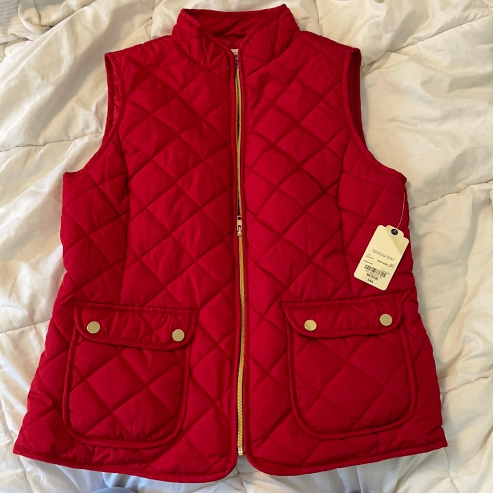 Red vest with gold detail